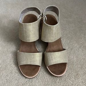 Tom’s Majorca Cutout Sandal size 8.5.